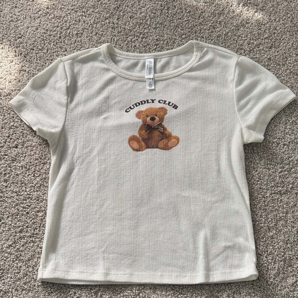 Cuddly Club Cream Teddy Graphic Tee Wild Fable Slerpwear S